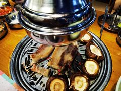 -老炉家木炭烤肉(长江国际店)