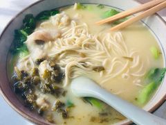 -明呈黄鱼面馆(斜土路店)