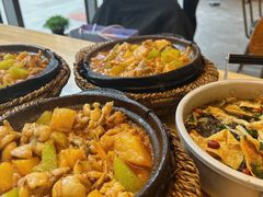 -丽丽三鲜螺蛳粉(田林路店)