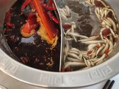 -憨铁匠老火锅(龙岗万科里店)