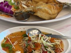 -光海鲜鱼翅餐厅(叻差拉披色路店)