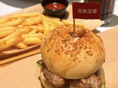 -必胜客(大观天地店)