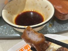 -新天明砂锅鱼头煲