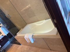 -上海龙之梦万丽酒店