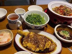 -老湖南·河鱼一锅鲜(兆禾里店)