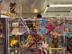 -泡泡玛特POPMART(上海环球港店)