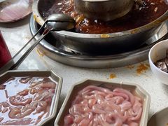 -九尺赵老四鲜鹅肠火锅