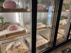 面包甜点陈列柜-牛道·和牛九食(市府恒隆广场店)