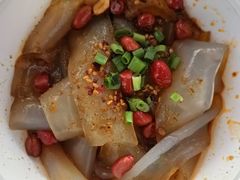-诚铭记·虾仁汤包·成都小吃(融创店)