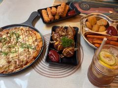 -汽车博物馆主题餐厅