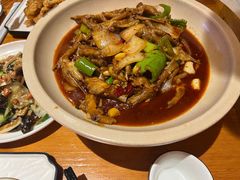 -六福烧烤酒馆(秦隆步行街店)