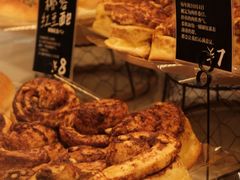 -分子跳动鲜活面包(五一大道店)