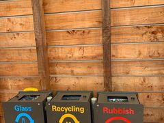 -怀托摩萤火虫洞