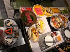 -一绪に寿喜烧自助(世茂广场店)