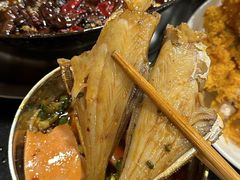 -鸿顺老铁锅美蛙鱼府(解放碑店)