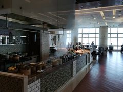 -湖景知味西餐厅•自助餐• 轻食(南京金茂威斯汀大酒店)