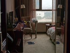 -锦龙国际酒店(天津奥体中心华苑地铁站店)