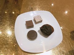 -VENCHI 闻绮(北京国贸商城店)