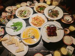 红烧肉焖饭-新白鹿餐厅(松江开元地中海店)