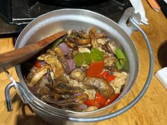 -隔壁老王·家常云南菜(花巷店)