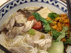 -蒙自源米线大王(信利城市广场店)