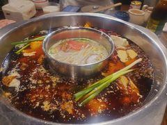 -周幺妹重庆老火锅(银泰城总店)