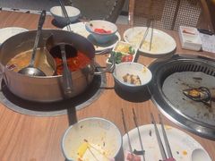 -千滋百味自助烤肉火锅(东门町店)