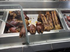 -老鼎万春卤菜(五代传承创始老店)