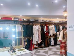 -拾光秀照相馆(石家庄勒泰中心店)