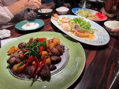 -粤·向群饭店(麓景路店)