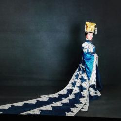 点击看大图 -盘子女人坊古装写真摄影(深圳店)