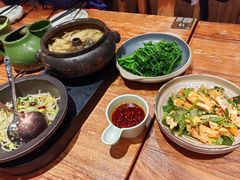 -云海肴·汽锅鸡·云南代表菜(美罗城店)