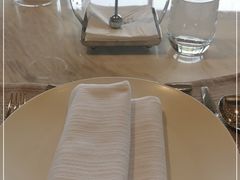 -窗外西餐厅(普罗理想国店)