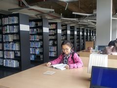 -汕头大学-图书馆