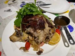 德式脆皮烤猪肘-百好乐宠物友好餐厅(朝外大街店)