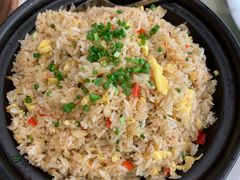 蟹籽酸辣炒饭-椿记烧鹅(叠彩店)