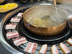 -阿山卓·野生菌火锅·纳西火塘烤肉