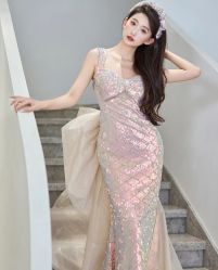 -Lady  Jane高端婚纱礼服馆