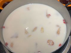 -煲宫猪肚鸡(昆山金鹰国际购物中心店)