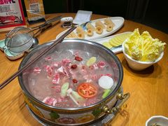 -娜仁图雅蒙古美食村(33小镇店)