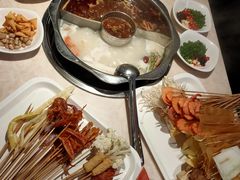 -佰人王串串香火锅(洋珠巷店)