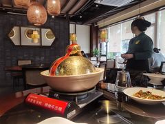 -魏铭鱼头捞饭(晋阳路店)