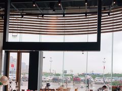 -星巴克臻选(成都环球乐天店)