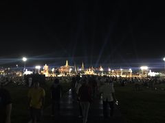 -皇家田广场(อนุสาวรีย์ทหารอาสา)