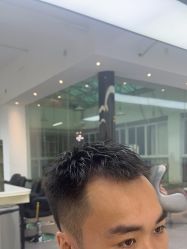 -88潮牌造型烫发·染发