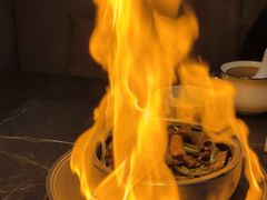 -海派悦庭·海胆烧麦·新融合菜(凯德广场店)