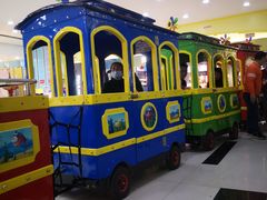 -鸿通城购物中心