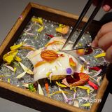 在百年洋房餐厅里沉浸式体验中式浪漫