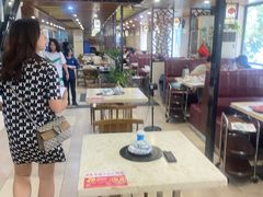 -粤潮牛肉火锅店(江南大道店)