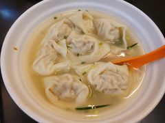 虾肉大馄饨-白玉兰传统小吃